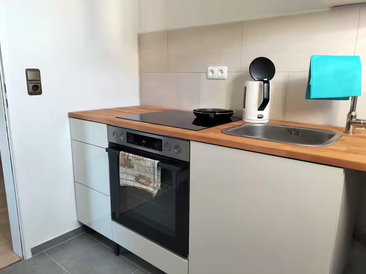 K-3 - Möblierte 2-Zimmer Wohnung