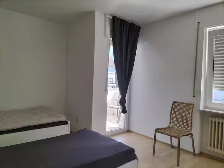K-1 - Möblierte 3-Zimmer Wohnung Bild 2