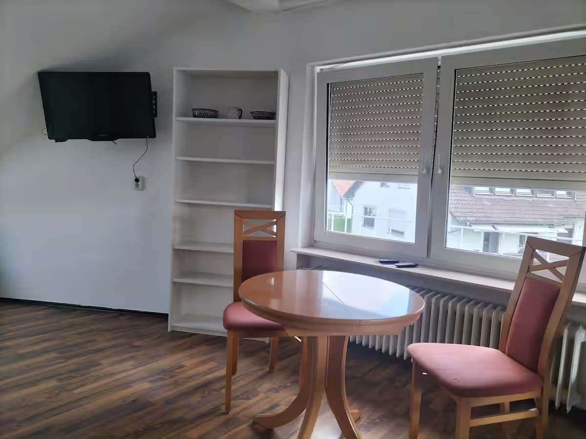 K-5 - Gemütliche, möblierte Wohnung